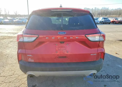 2021 Ford Escape Sel z USA, uszkodzony, nr VIN 1FMCU9H60MUB04500